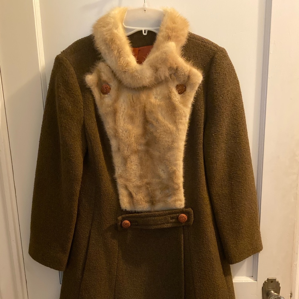 Vintage 1960’s Youthcraft Mocha Coat Mink